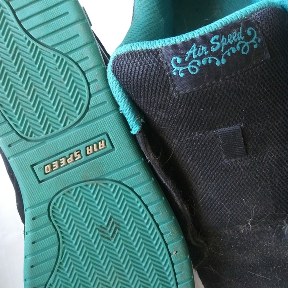 Air Speed Shooes - Picture 5 of 7